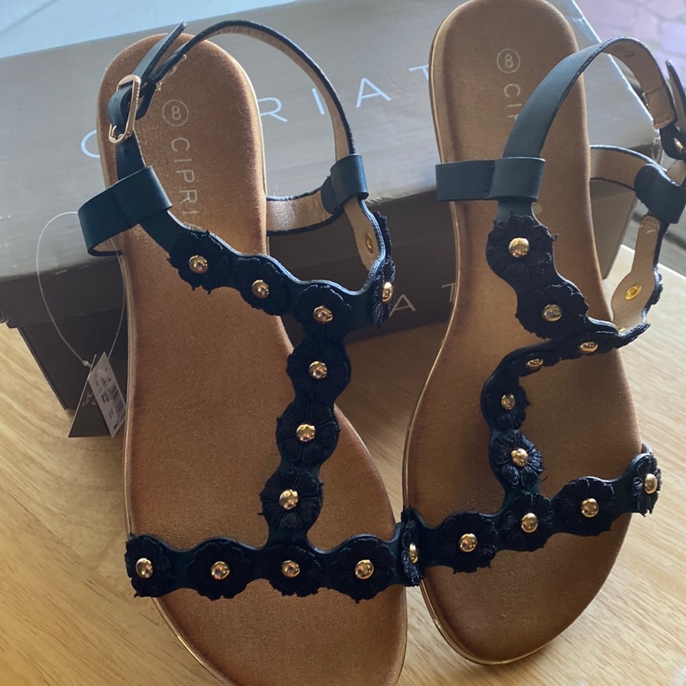 Black sandals